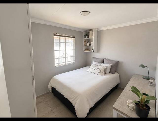 2 BEDROOM APARTMENT FOR SALE IN BROOKLYN
